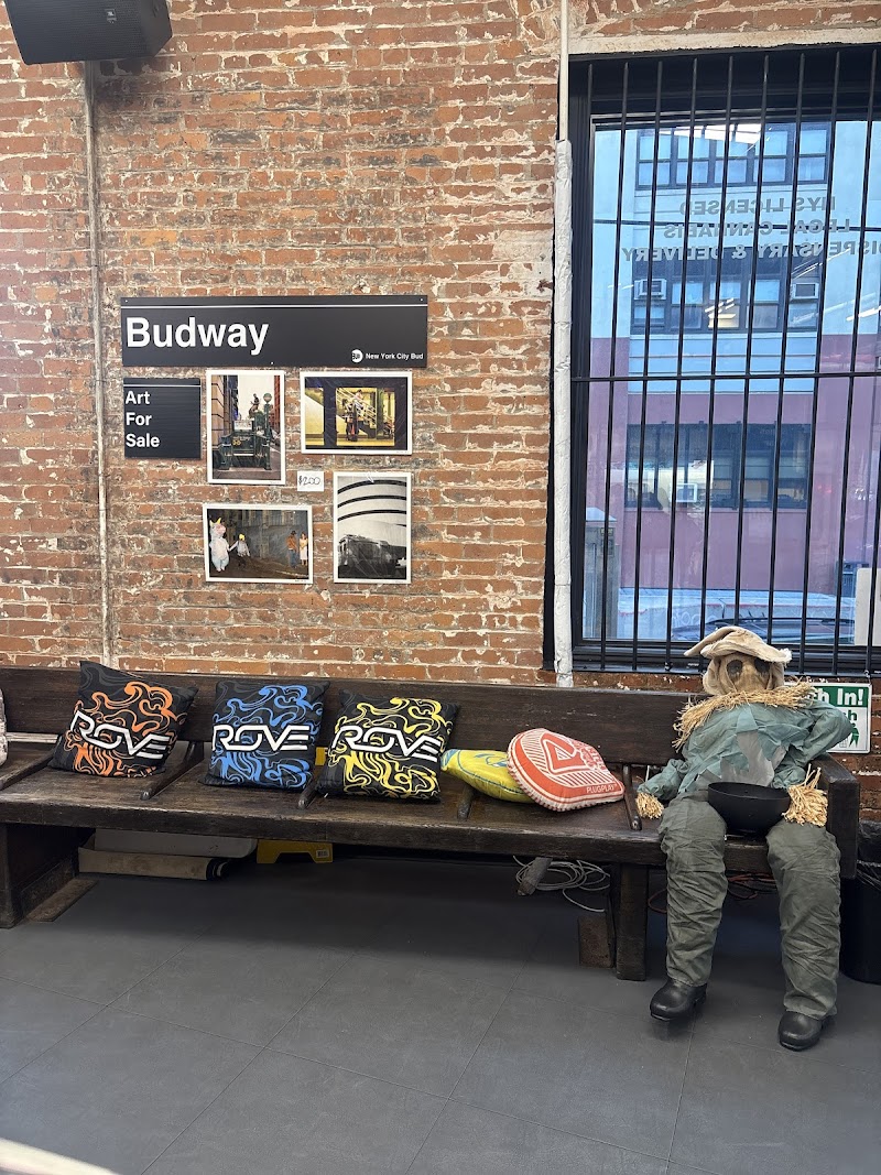 NYCBUD Long Island City cannabis dispensary in Long Island City, NYC